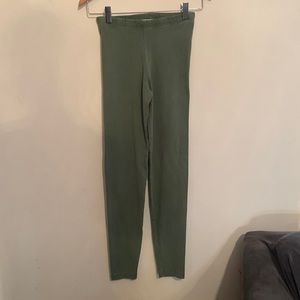 Women’s Topshop leggings.